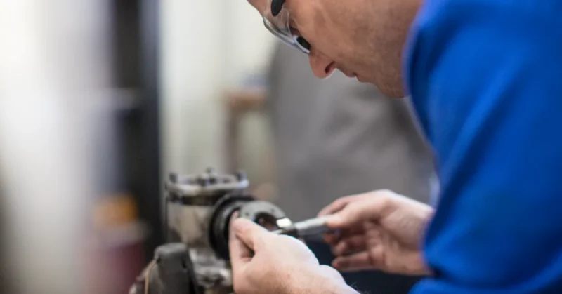 Dosing pump maintenance