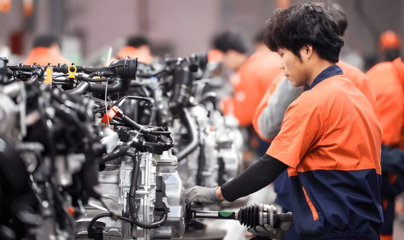 Pabrik Factory and workshop setting