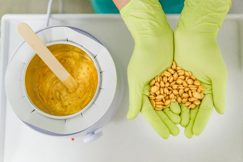 Cosmetic wax mixing industrial