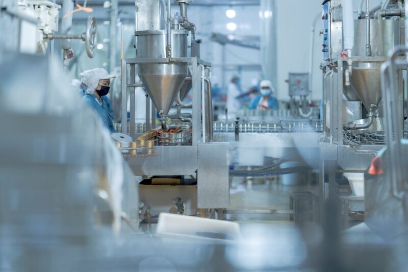 Industrial food production line with a worker ensu 2026 01 09 10 58 31 utc