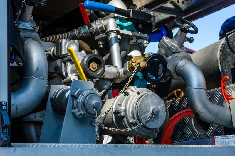 Marine engine lubrication system