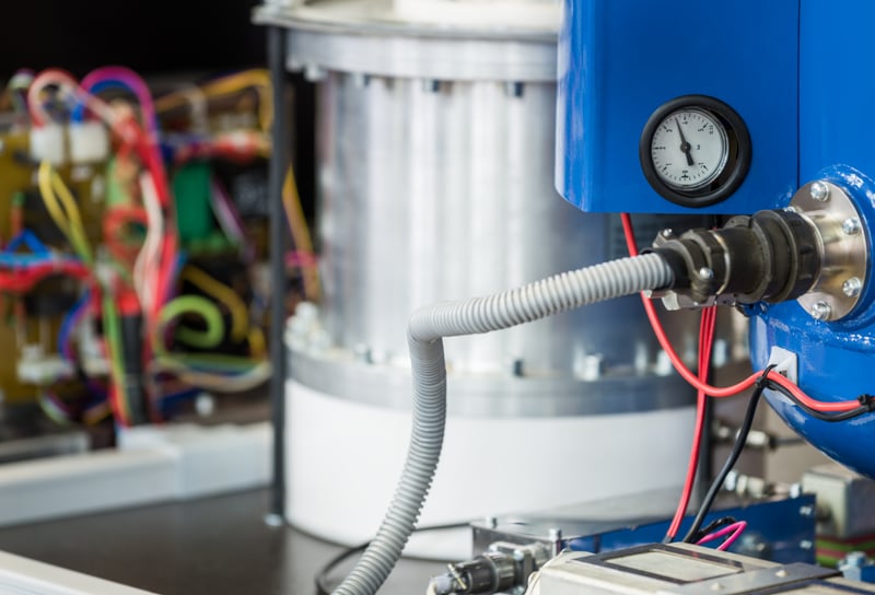 Precision fluid dispensing system